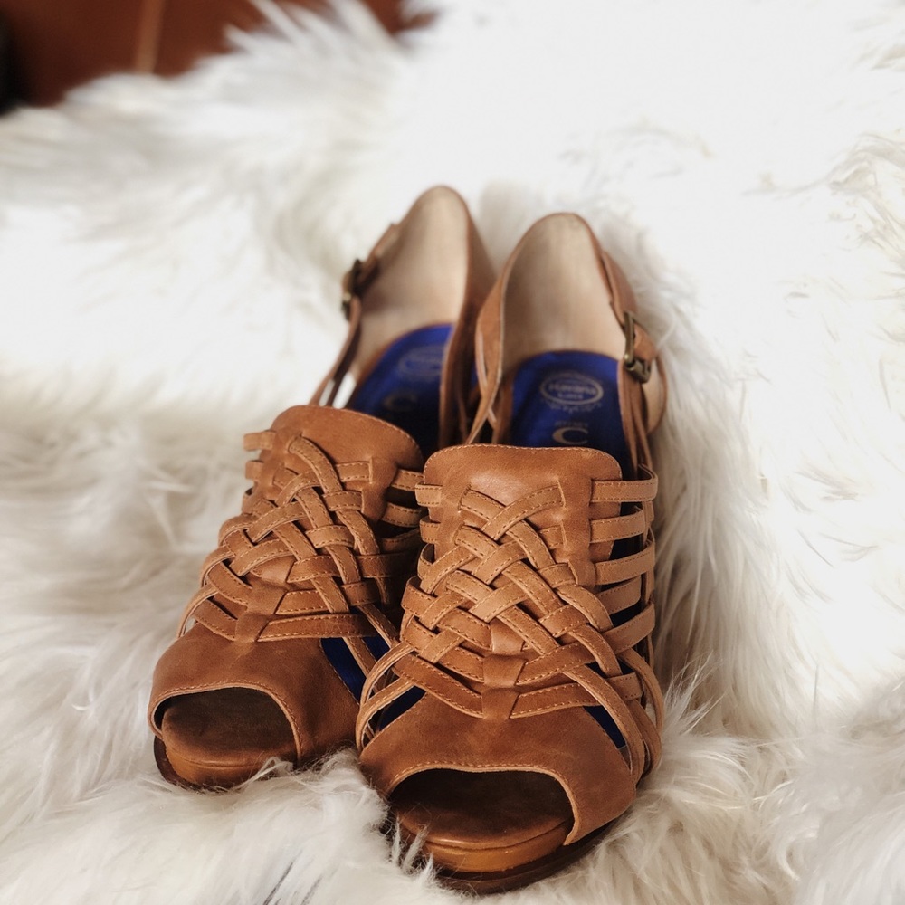 ✨ Jeffrey Campbell Cabrera Chunky Heels ✨